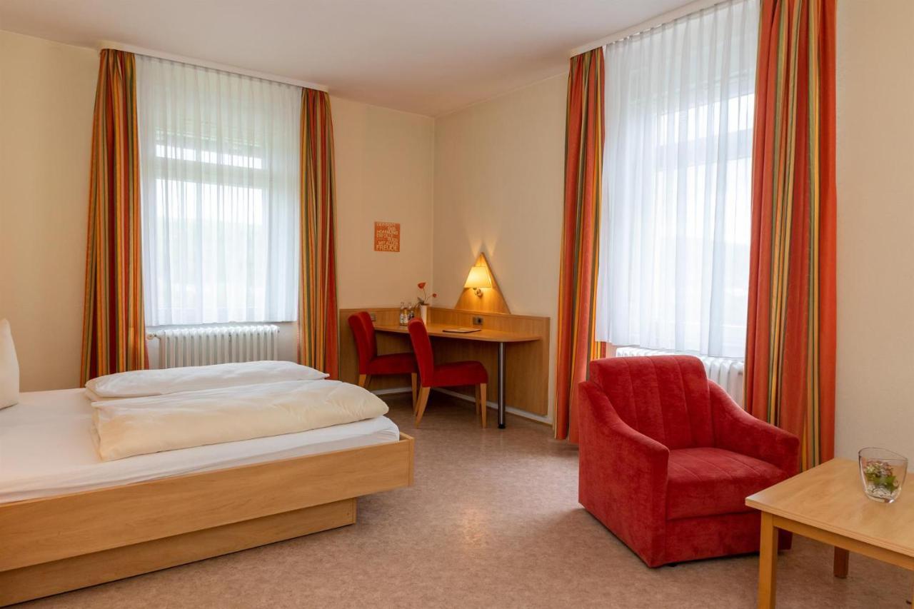 Haus Sonneck Hotel Marburg Ngoại thất bức ảnh